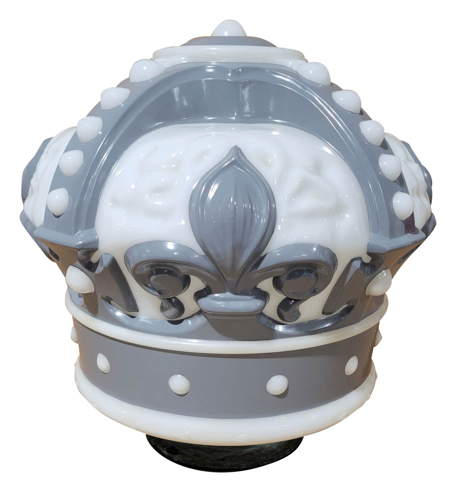 Crown Gasoline OPC Milk Glass Globe (1 of 2)