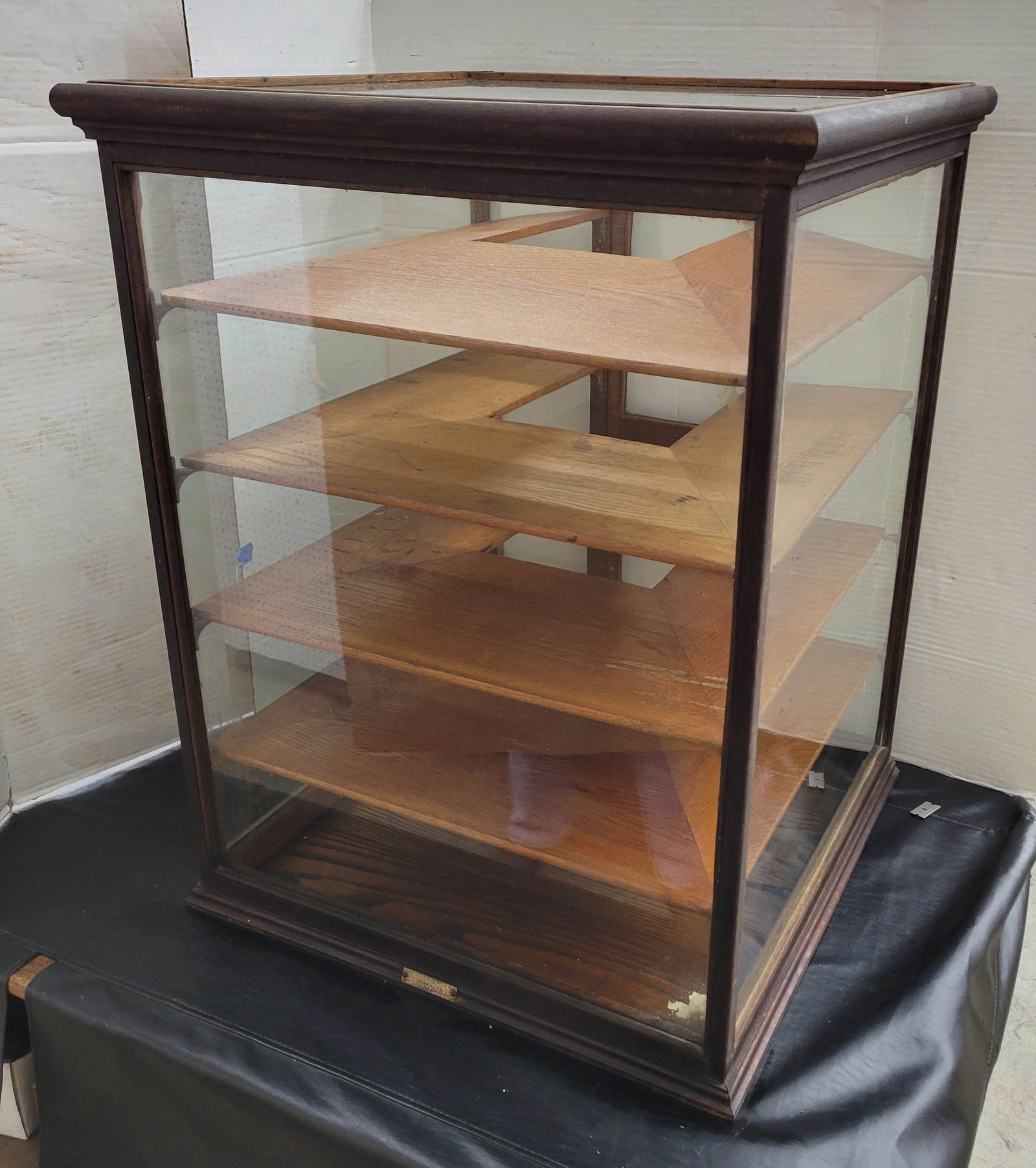 Country Store Exhibition Show Case (1 of 2)