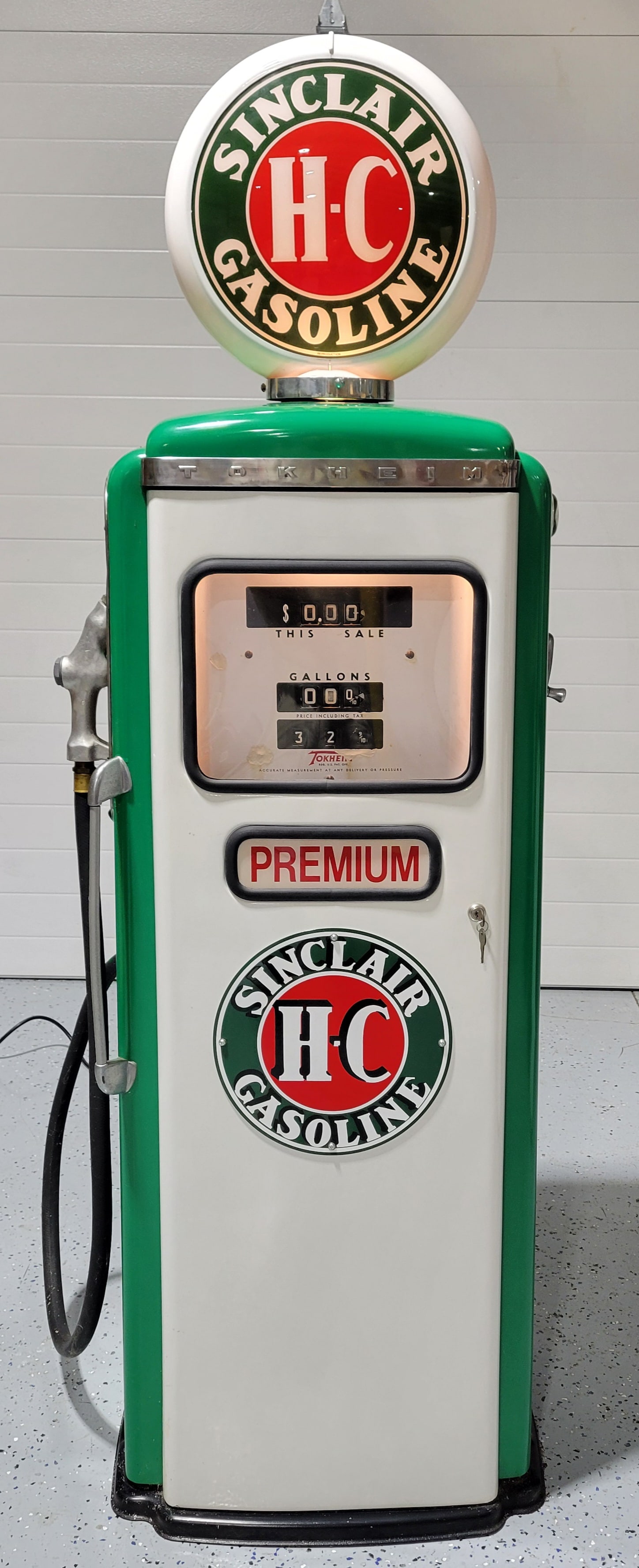 Tokheim Model #39 Computing Gas Pump Sinclair Restored - 2
