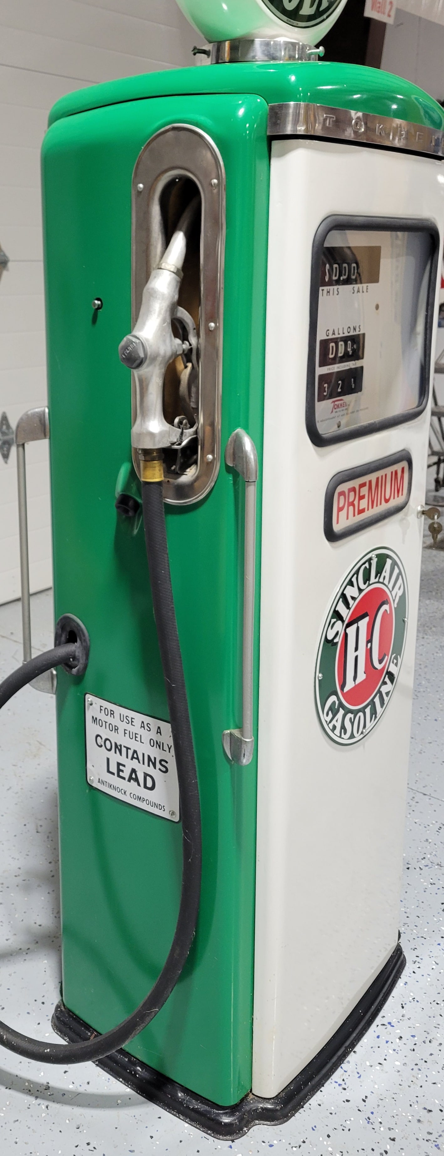 Tokheim Model #39 Computing Gas Pump Sinclair Restored - 4