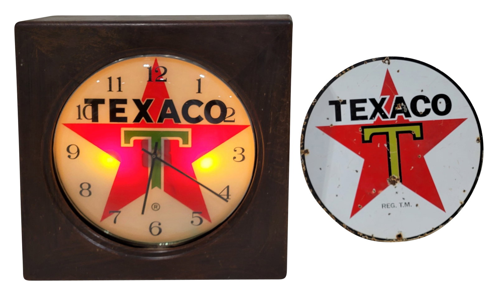 Reproduction Texaco SSP Sign and Texaco Clock (1 of 2)