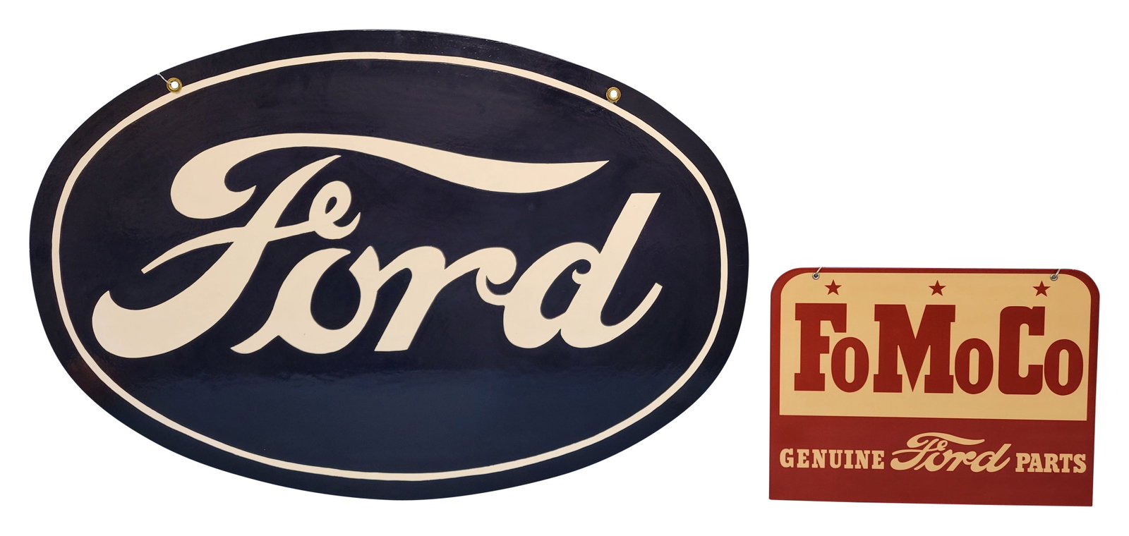 Modern FoMoCo Genuine Ford Parts and Oval Ford Signs: This lot includes 2 single sided metal modern signs in excellent condition. The FoMoCo sign measures 18" x 13.5". The Ford oval measures 40" x 27". Both display well with excellent color and shine. Mo