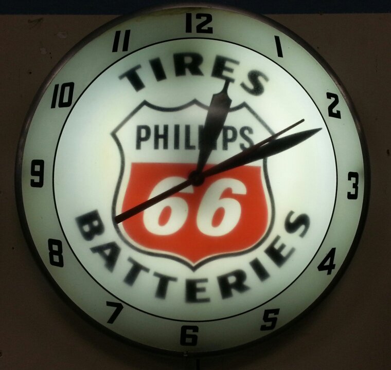 Original Phillips 66 double bubble advertising clock
