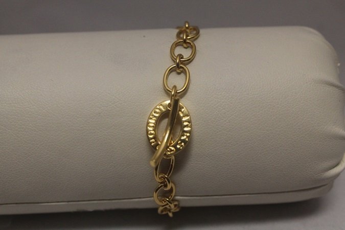 Stunning 14kt Gold over Silver Links London Chain: Stunning 14kt Gold over Silver Links London Chain Bracelet; size approx. 8 in.