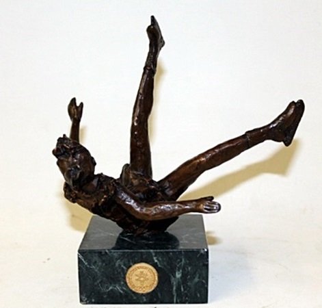 Bronze Sculpture " Falling " By Dennis Smith. (18CI): Limited Edition Sculpture By Dennis Smith. Dennis V. Smith is an American sculptor. He is a Latter-day Saint and some of his artwork deals with LDS themes. He is most noted in LDS circles for having c