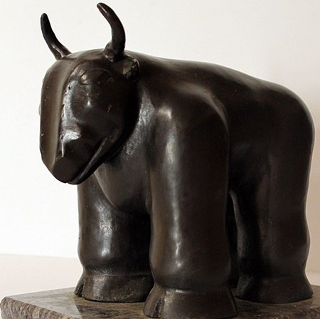 Bull - Bronze Sculpture - Fernando Botero: Limited Edition, Bronze Sculpture on a Marble Base, Hand Signed, Size Approx. 10" x 11" x 8" in.