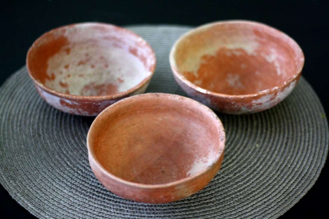 3 Ancient Holy Land Bronze Age Bowls: 3 Ancient Holy Land Bronze Age Bowls. Period: 3000 BC to 1000 BC Material: Clay Category: Holy Land Art Dimensions: 5.1" (13 cm) Diameter Condition: Excellent.