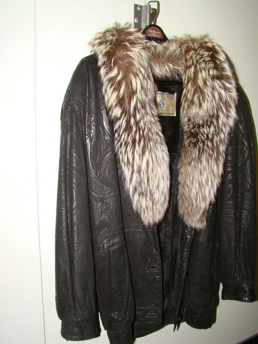 tooled leather coat w/fox fur collar & sheared mink XL: this is an amazing vintage coat from the Northern Lights Fur Salon at Bloomingdales in NYC. this coat would have been probably $5,000-$8,000 when it was new. it's all hand tooled super soft calfskin o
