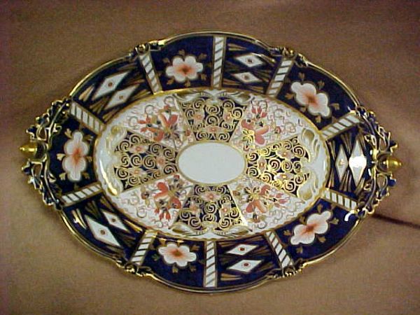 Royal Crown Derby tray w/gold trim
