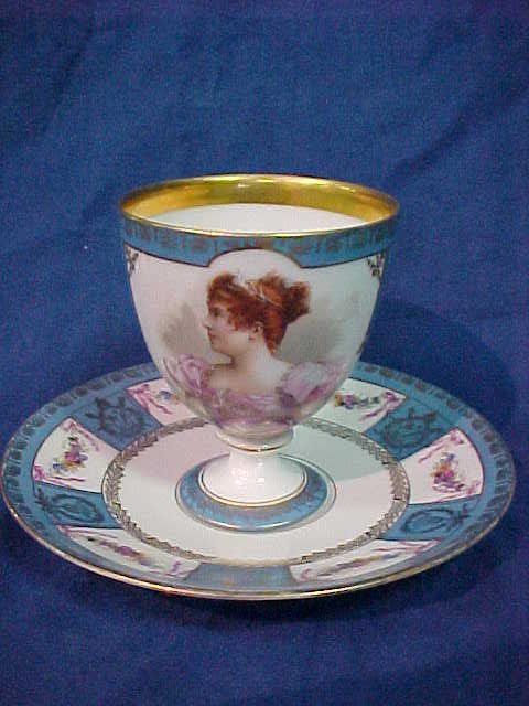 Beautiful hand painted cup & saucer porcelain.