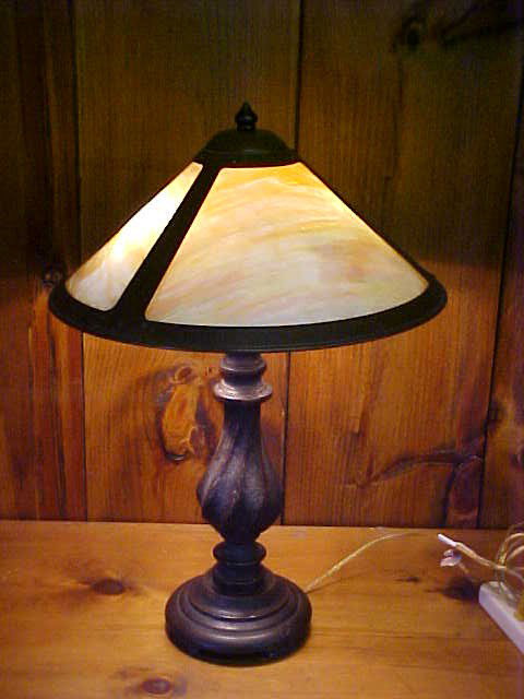 Medium Tiffany Style Leaded Glass Lamp: Quality Reproduction Medium Tiffany Style Leaded Glass Lamp w/ Bronze Base Measures 17" x 24 1/2"high