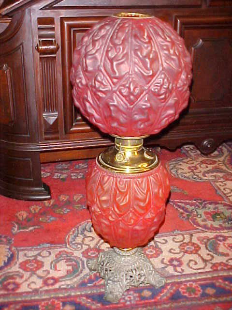 Beautiful Gone With The Wind Lamp: Beautiful Gone With The Wind Lamp Measures 11" x 21"high we do not have the glass chimney