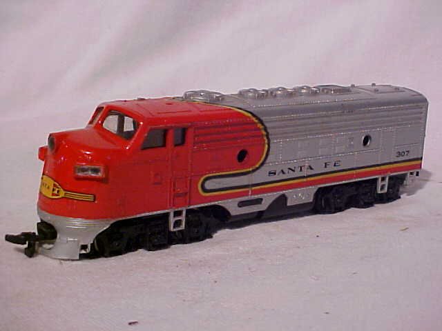 Bachmann "Santa Fe 307" model train engine: Bachmann "Santa Fe 307" model train engine. Still works. HO scale. Measures 2"H x 1 1/2"W x 7"L