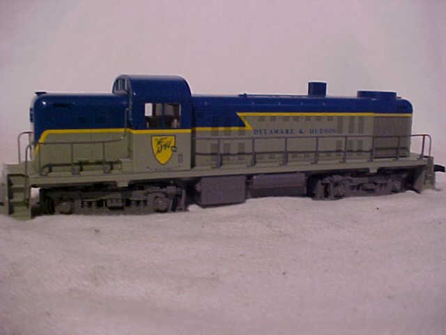 Kato "Deleware & Hudson" model train engine: Kato "Deleware & Hudson" model train engine. Still works. HO scale. Measures 2"H x 1 1/2"W x 8"L