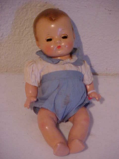 1928 Effanbee Patsey doll: 1928 Effanbee Pastey doll. Measures 8 3/8" tall