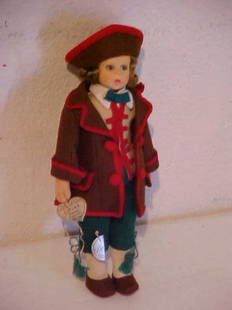 1920's Lenci doll: 1920's Lenci doll. Measures 9 3/4" tall