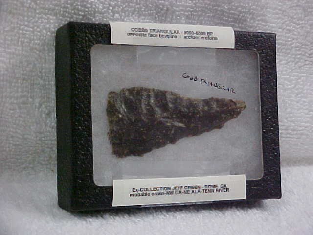 2 7/8" x 1 1/4" Cobbs triangular: 2 7/8" x 1 1/4" Cobbs triangular. Probable origin NW Georgia or NE Alabama