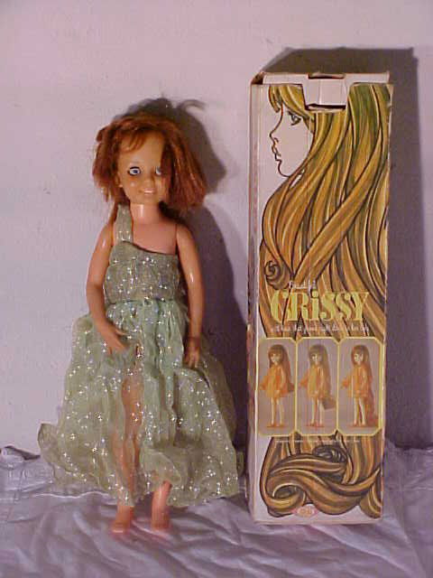 Ideal Beatiful Crissy doll 1969 w/hair that grows: Ideal Beatiful Crissy doll 1969 w/hair that grows. Used condition w/box. Measlures 19"tall.