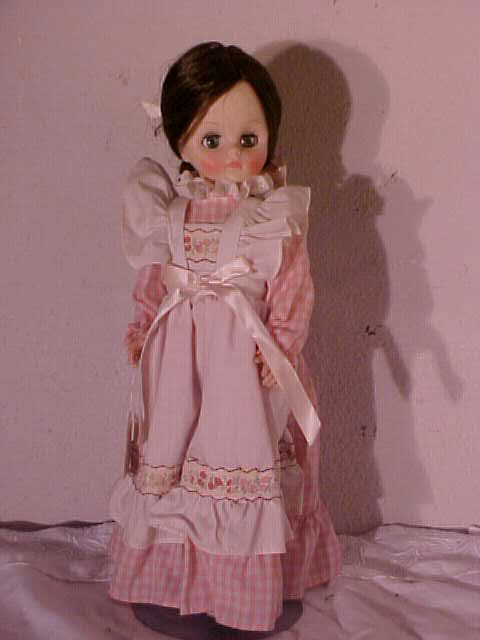 Effanbee 1966 doll w/closing eyes.: Effanbee 1966 doll w/closing eyes. Missing shoes. Measures 14"tall & good condition.
