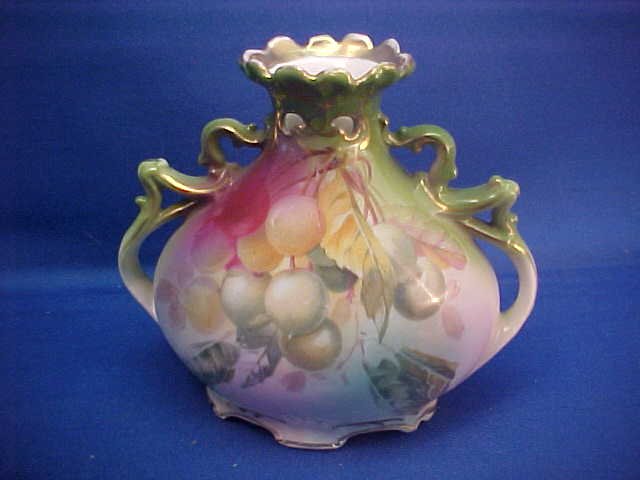 Royal Bayreuth 3-3/4"T 2-handle w/cherries vase: Royal Bayreuth 3-3/4"T 2-handle w/cherries vase