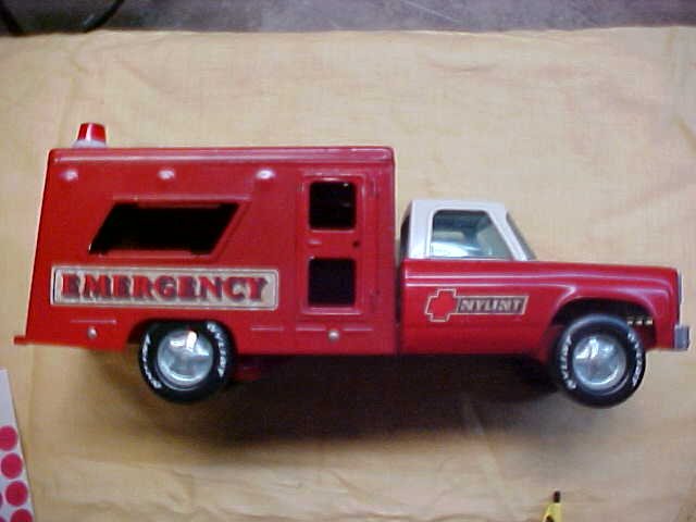 nylint metal fire truck