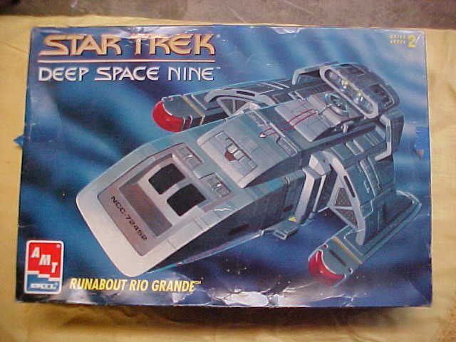 Star Trek Deep Space Nine 1993: Star Trek Deep Space Nine 1993 w/box.