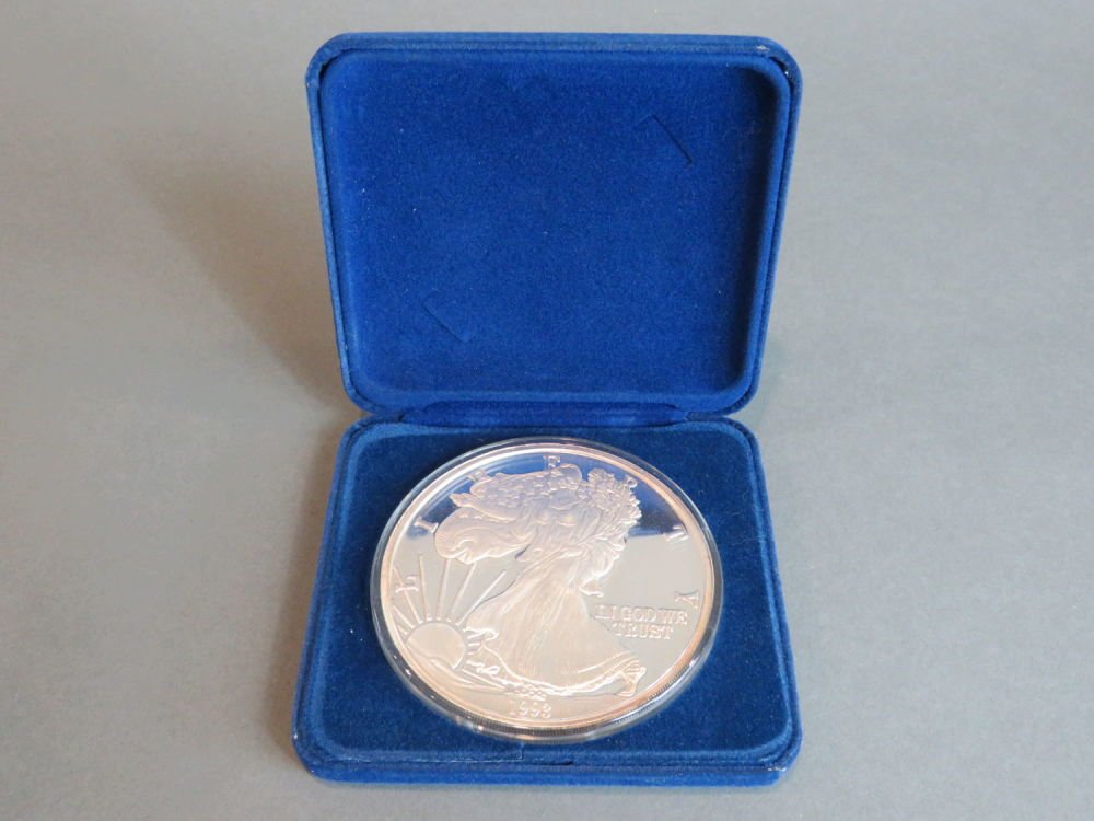 One Pound Of Fine Silver 999 - American Eagle (1 of 1)