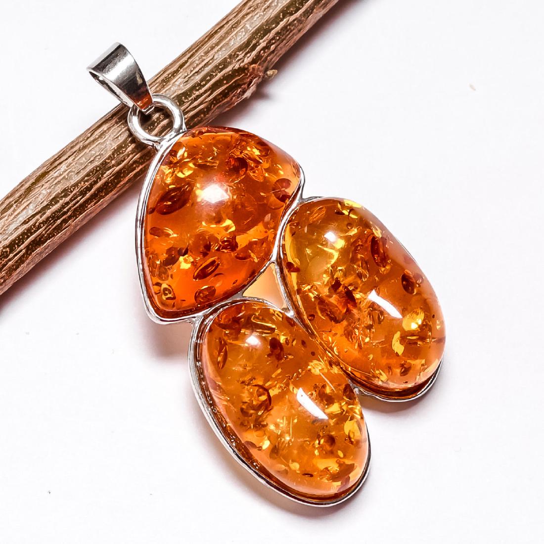 BALTIC AMBER GEMSTONE SILVER PLATED PENDANT JEWELRY (1 of 2)