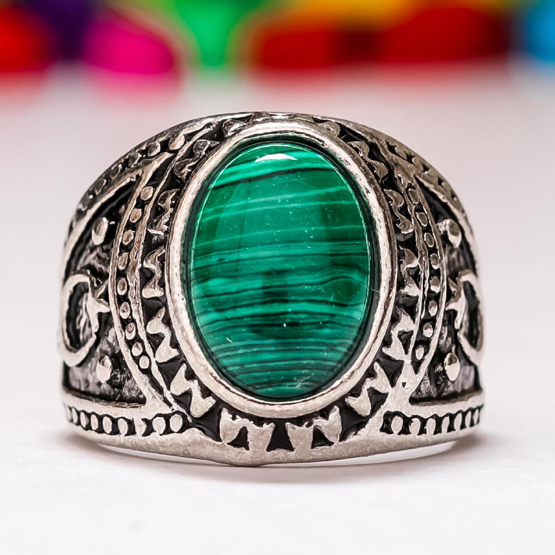 MALACHITE GEMSTONE SILVER PLATED RING SIZE 10 (1 of 2)
