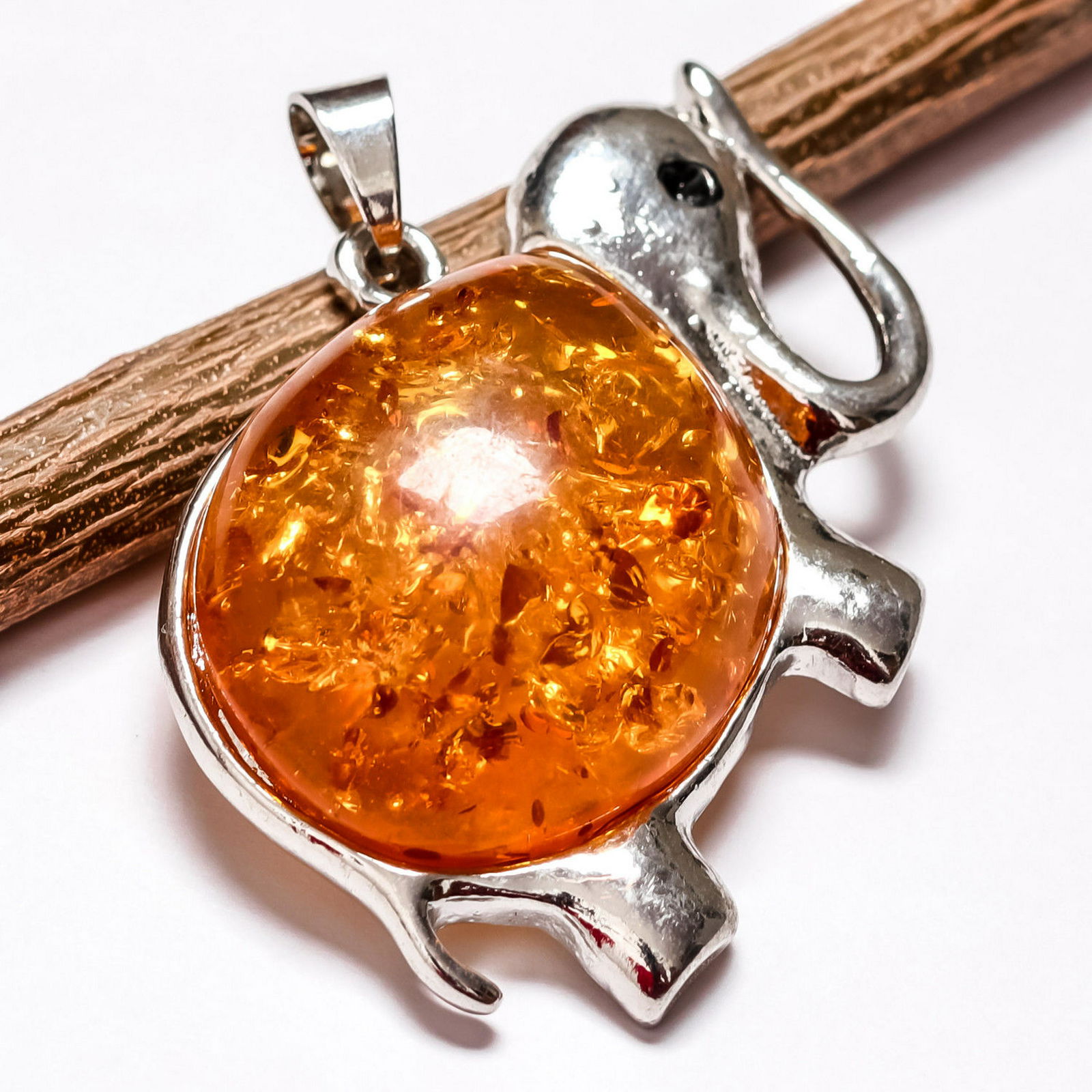 BALTIC AMBER GEMSTONE SILVER PLATED PENDANT JEWELRY (1 of 2)