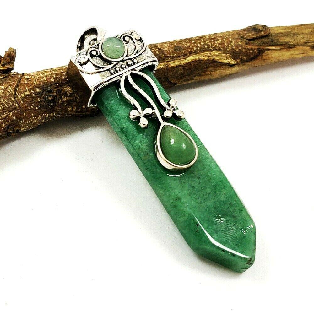 JADEITE GEMSTONE ANTIQUE DESIGN PENDANT (1 of 4)