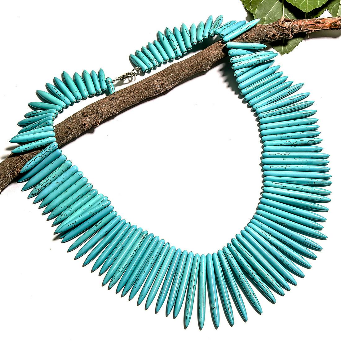 TURQUOISE GEMSTONE NECKLACE JEWELRY (1 of 2)