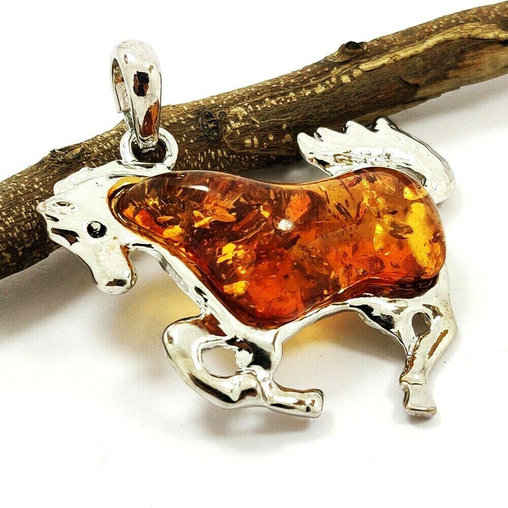 BALTIC AMBER GEMSTONE SILVER PLATED PENDANT JEWELRY 2" (1 of 4)