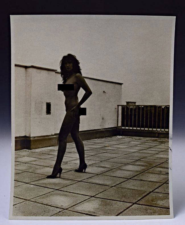 Helmut Newton Signed Photograph (1 of 3)