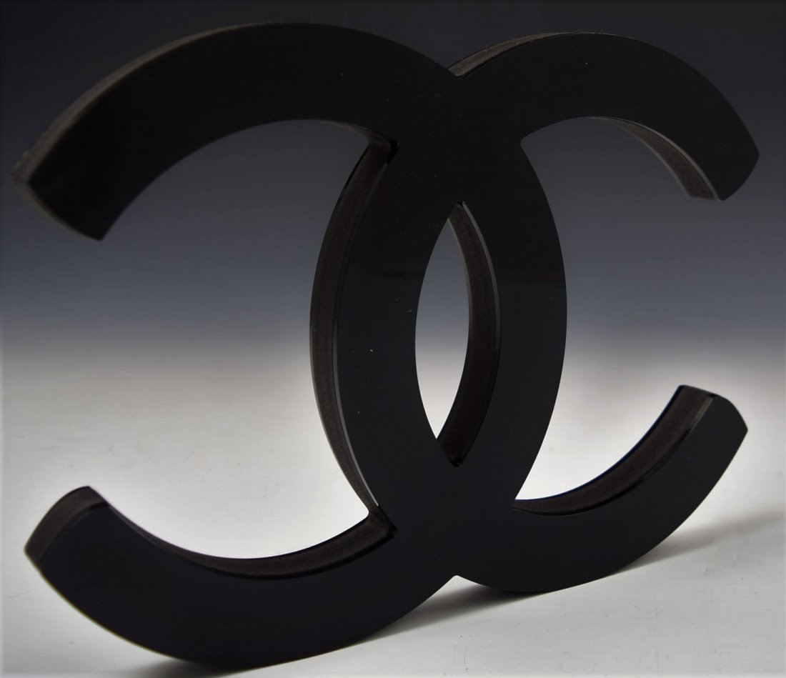 Chanel Logo Display (1 of 1)