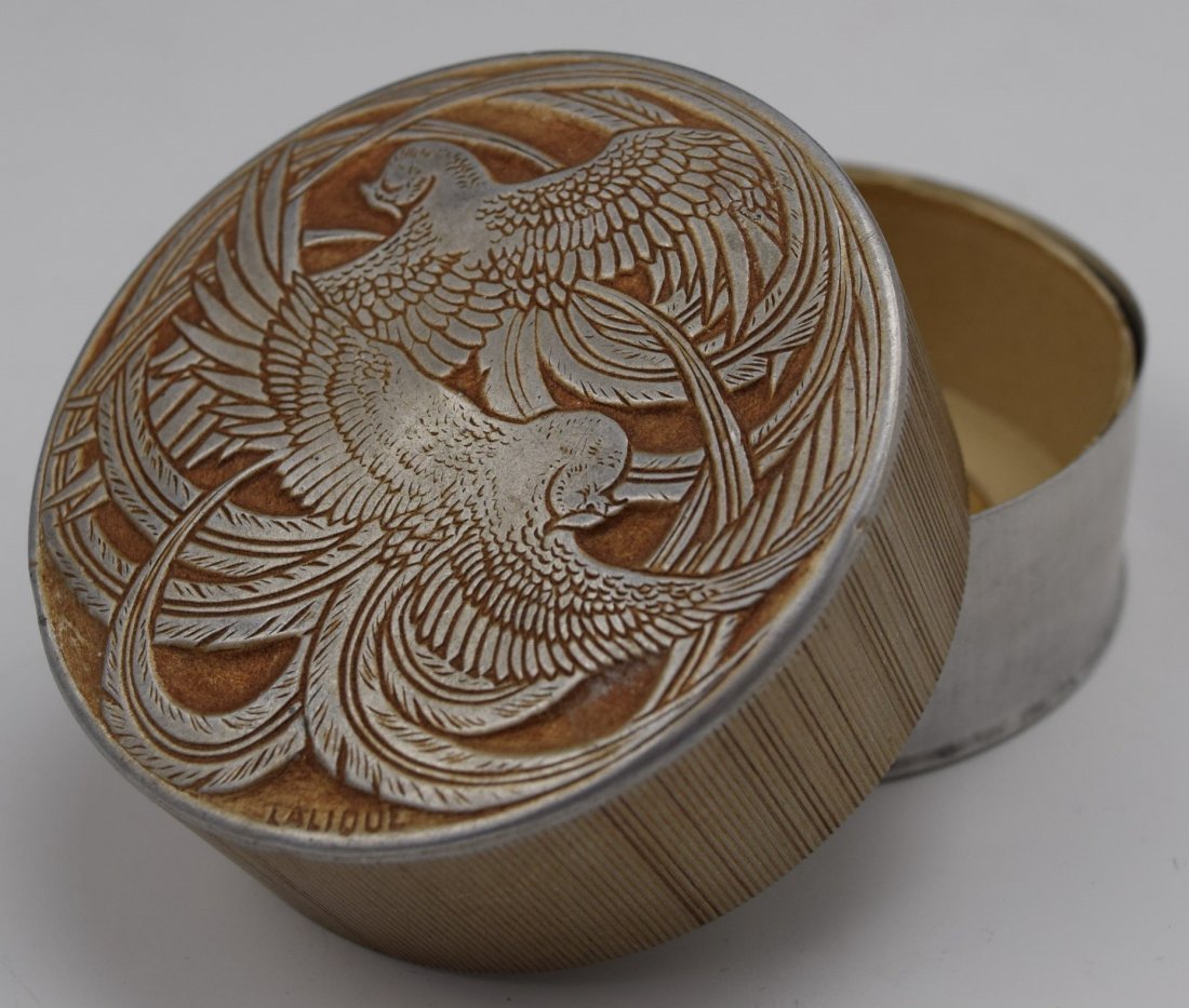 Lalique Powder Box (1 of 3)