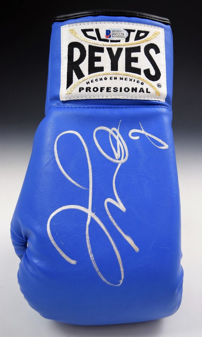 Floyd Mayweather Glove Autograph (1 of 3)