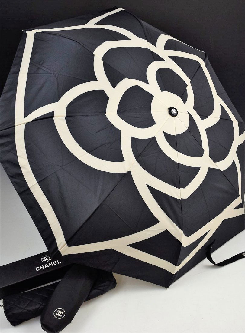 Chanel Umbrella (1 of 4)