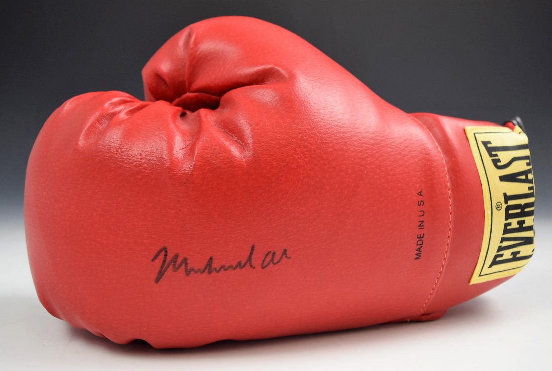 Muhammad Ali Signed Glove (1 of 4)