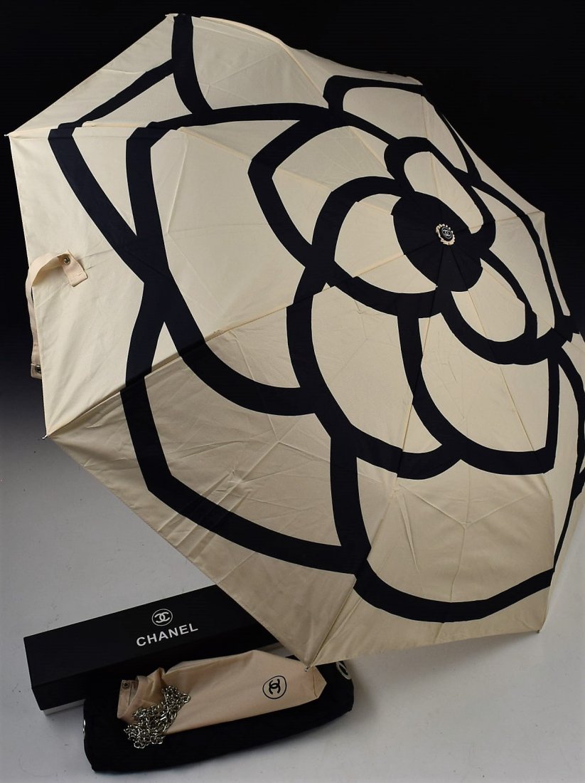 Chanel Umbrella (1 of 4)