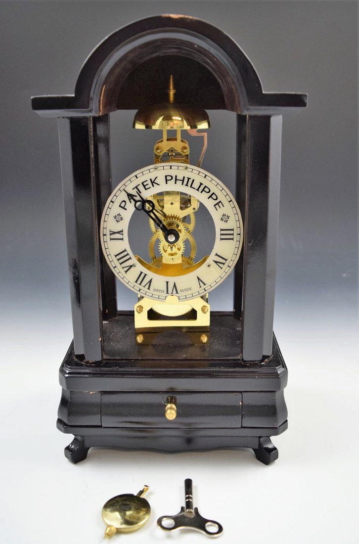 Patek Philippe Showroom Dealer Clock (1 of 4)
