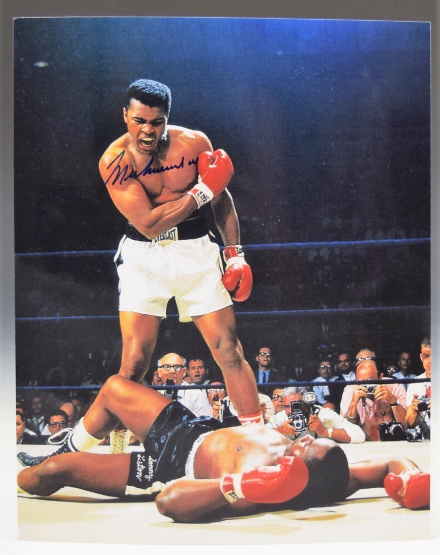 Muhammad Ali Signed Photo (1 of 2)
