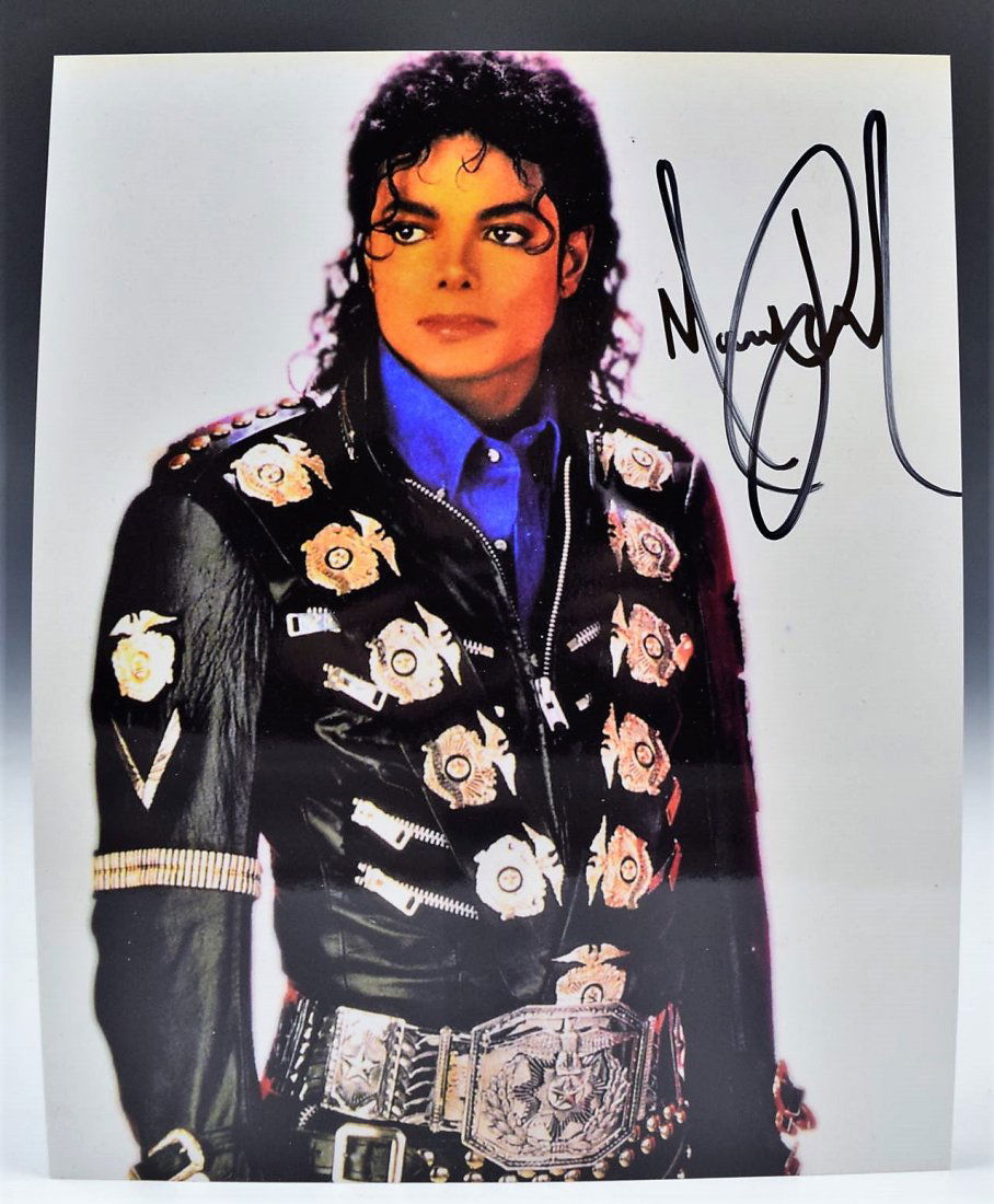 Michael Jackson Signed Photo (1 of 4)