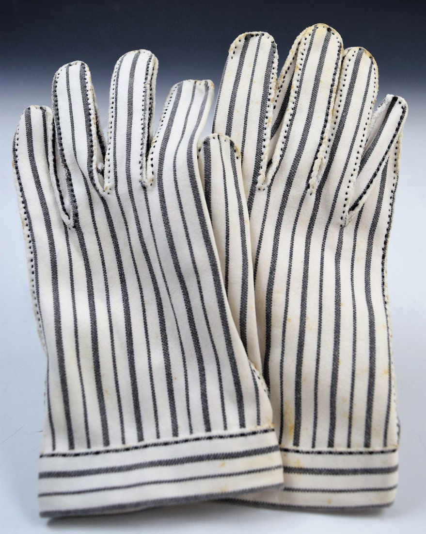 Hermes Vintage Gloves (1 of 2)