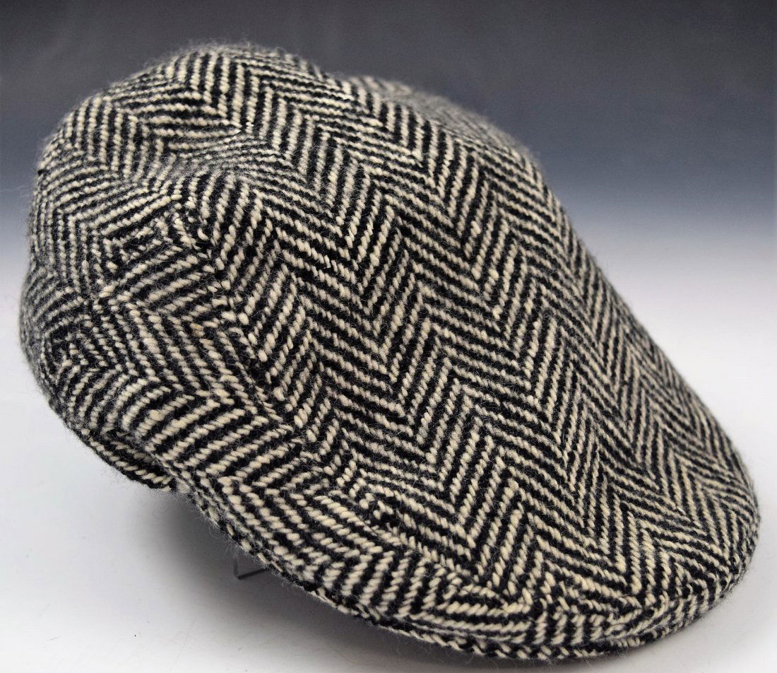 Burberry Wool Cap (1 of 3)