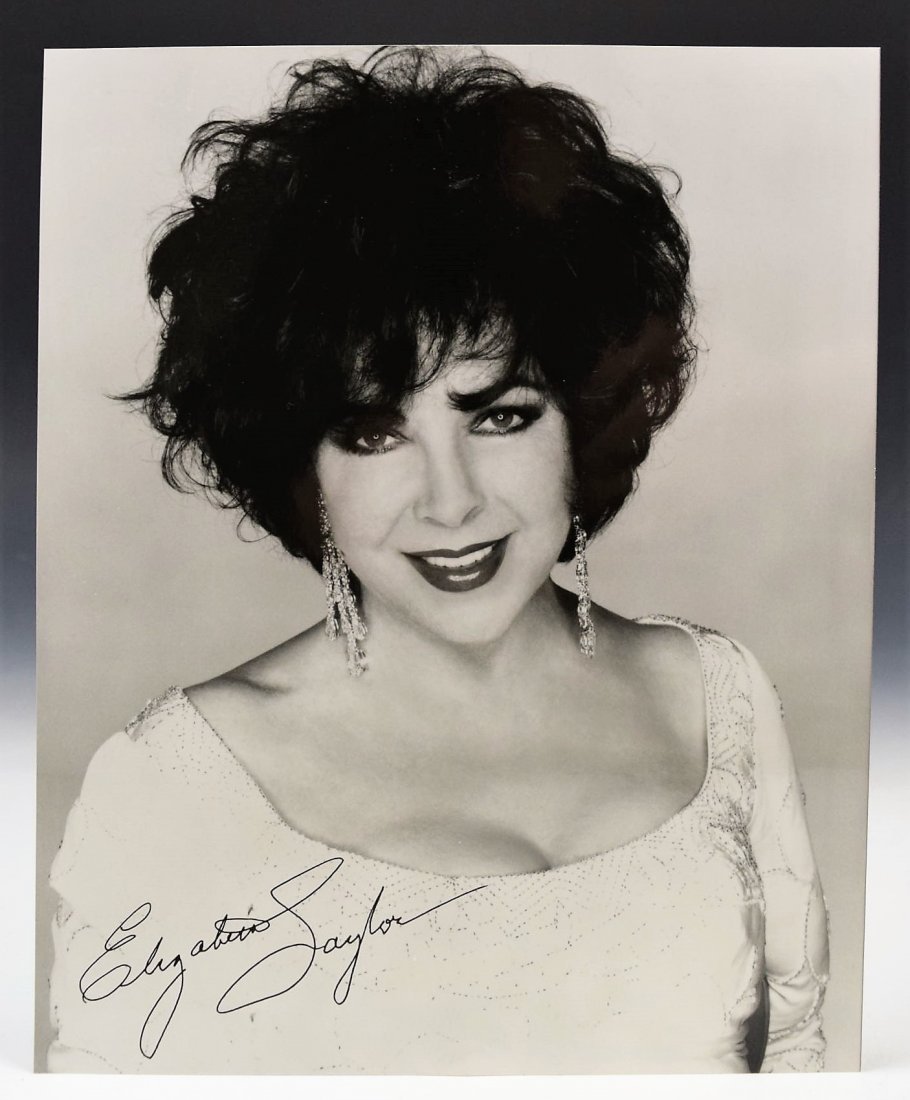 Elizabeth Taylor Signed Photograph (1 of 3)
