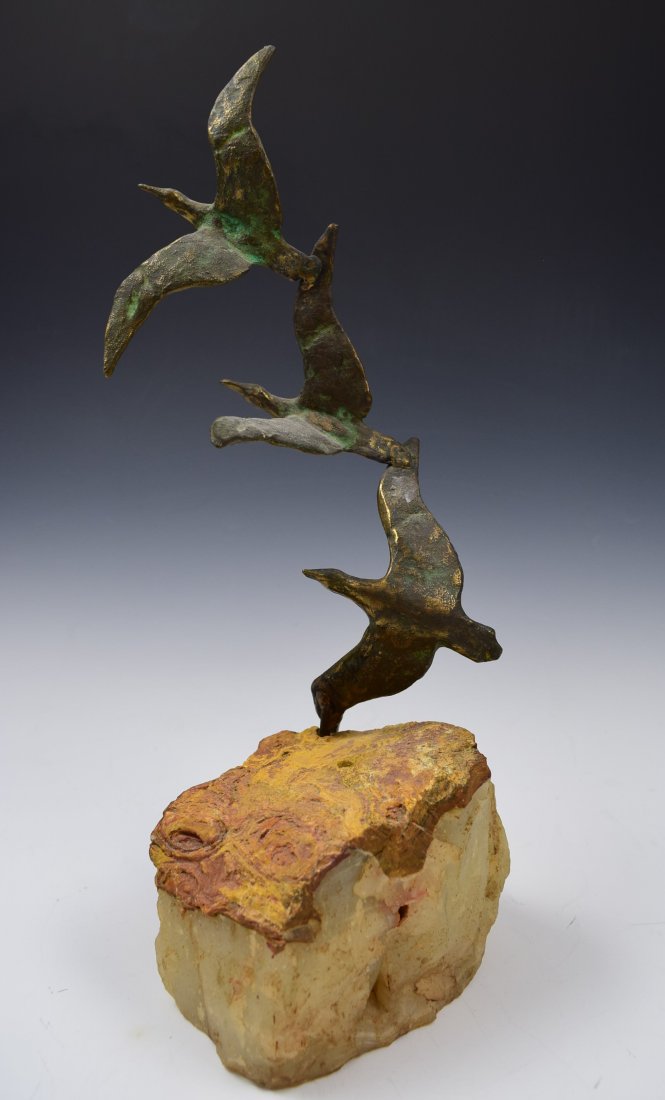 Curtis Jere: Bronze Seagull Sculpture Measures: 12 1/2 inches Signed on bronze
