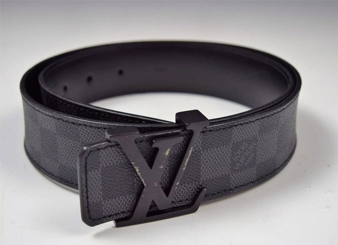 Louis Vuitton Belt (1 of 3)
