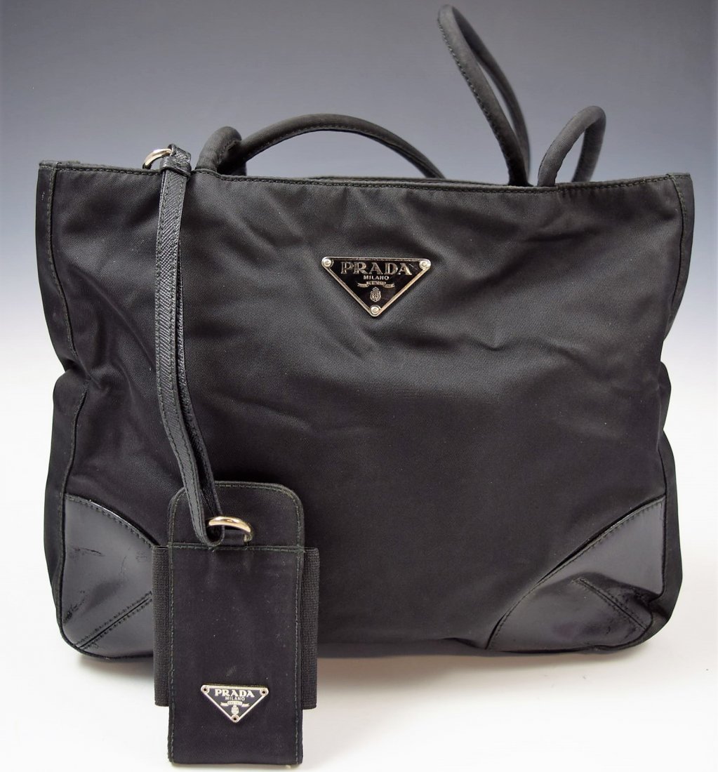 Prada Handbag (1 of 3)