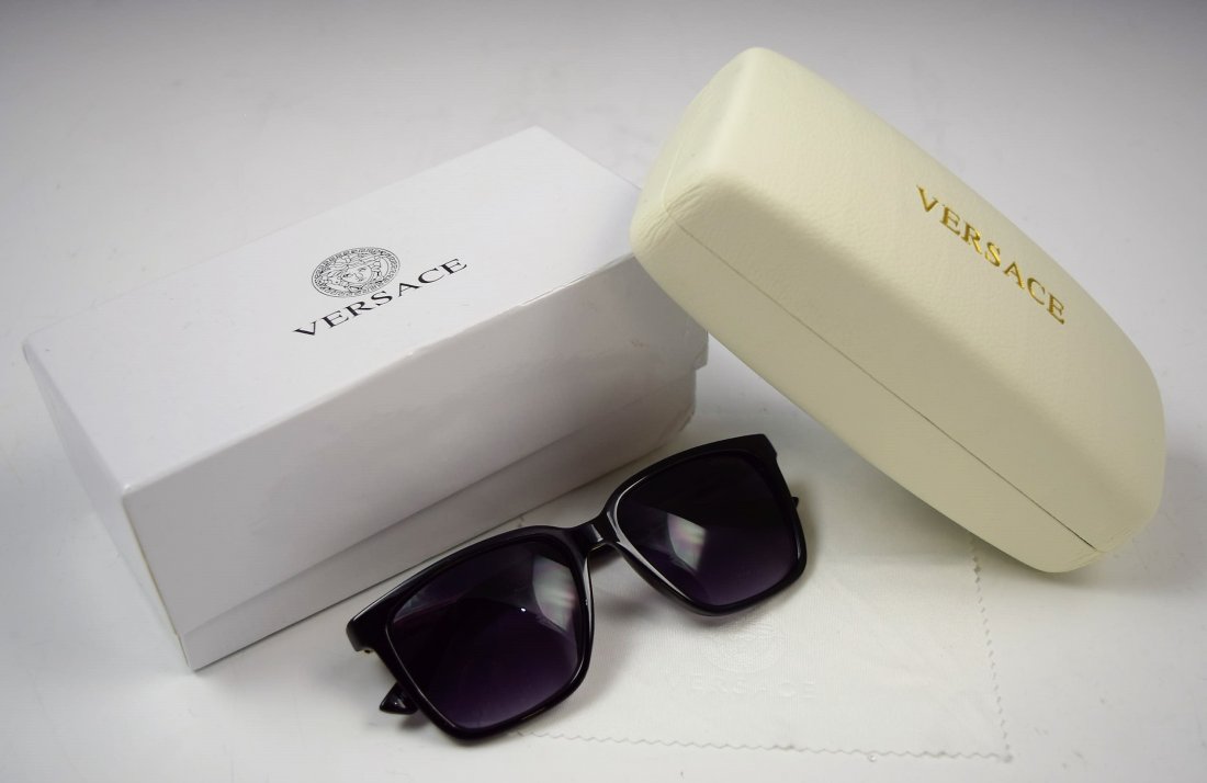 Versace Sunglasses (1 of 3)